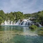 Put Supljaca Cr * Jadrtovac